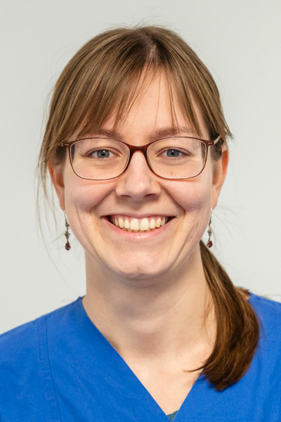 Dr. med. Brenda Henning