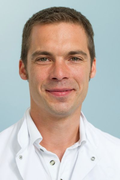 Dr. med. Michael Schneider